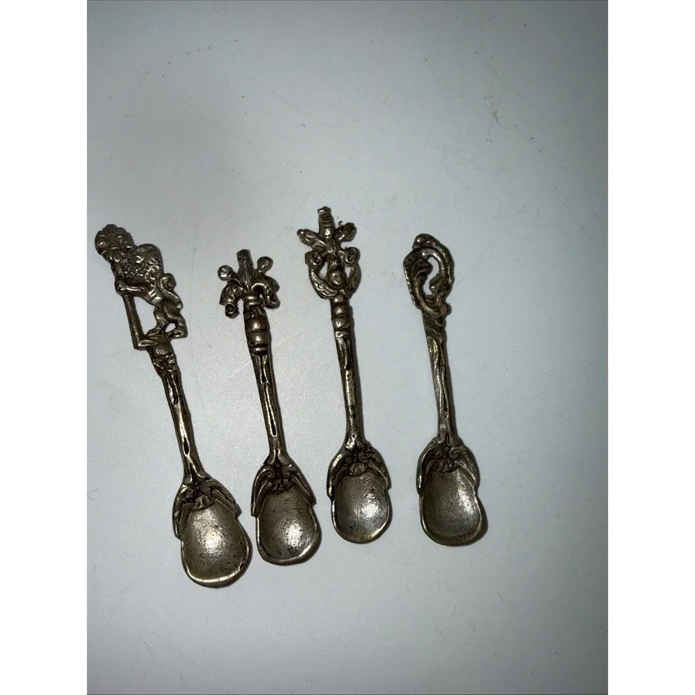 Vintage Italian Montagnani Style ~‎ 4 Piece 3 Inches Demitasse Spoon Set ITALY